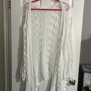 NWOT Boutique Purchased crocheted white beach or jean cover up
